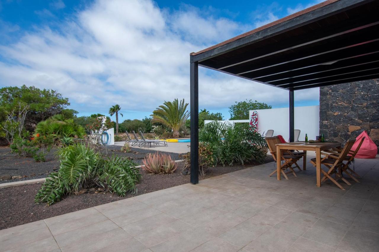 Villa Wind Wave 28B - Heated & Shared Pool à La Oliva Extérieur photo